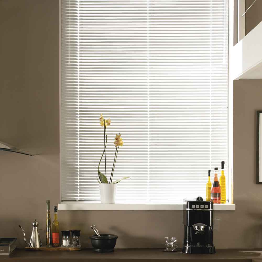 Venetian blinds in Dudley